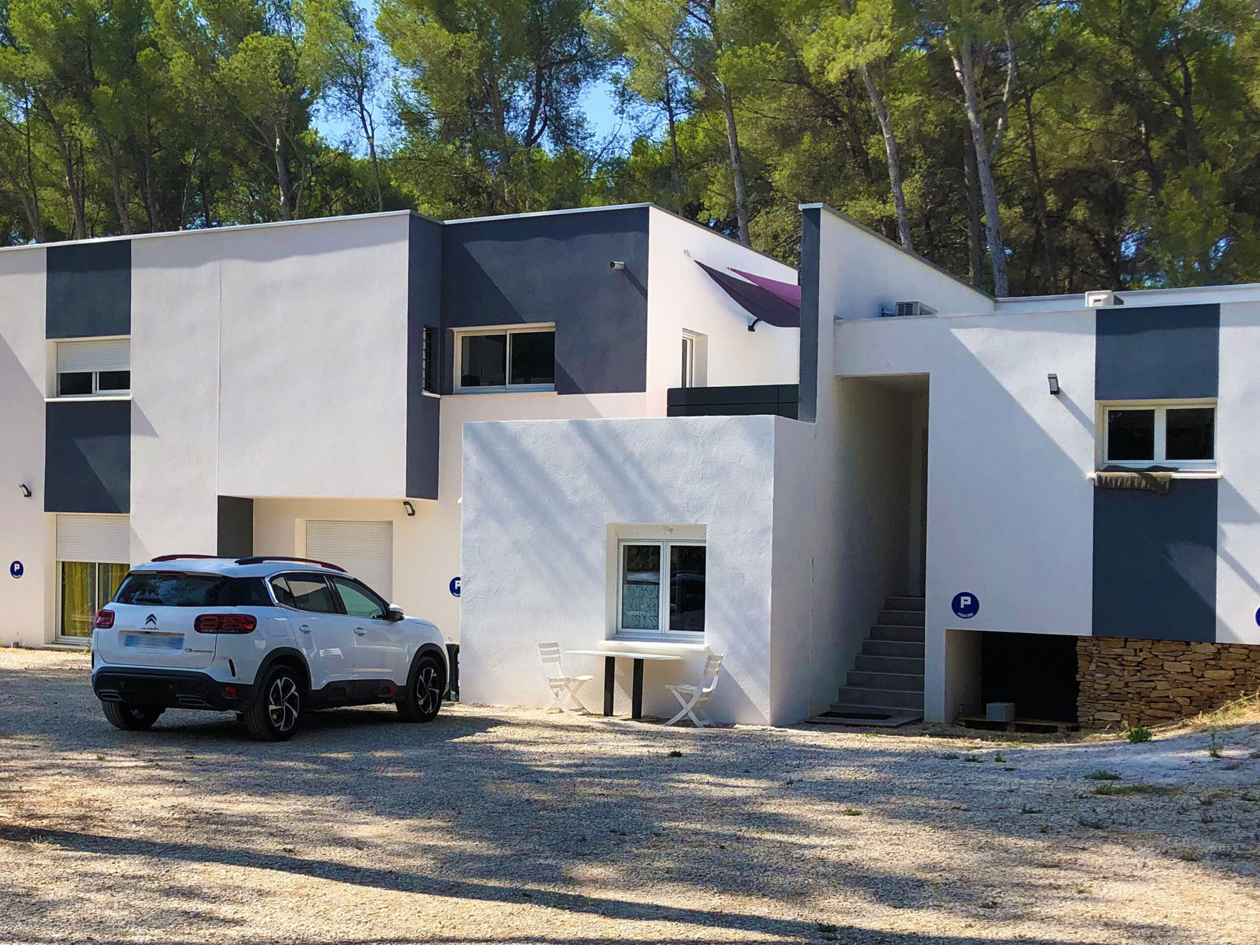 Prestige – Parking